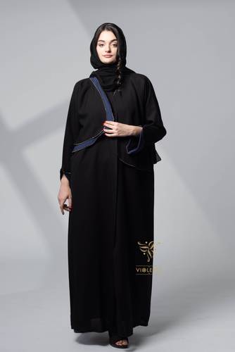 عباية سوداء بتداخل الكحلي Z6053