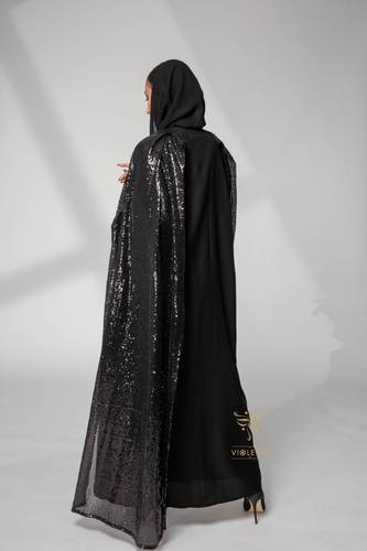 عباية سوداء مزينة بالترتر  z6037