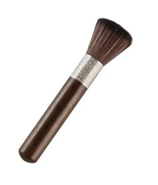 فرشة تنظيف فضي | Silver cleaning brush