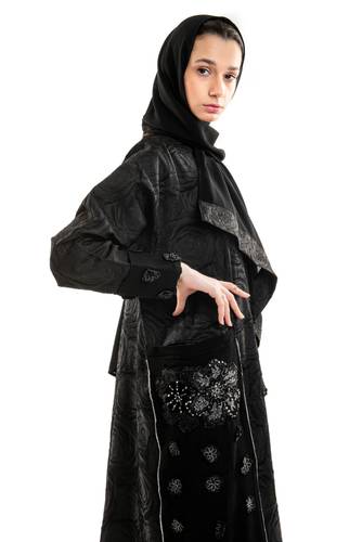 Abaya Embroidered with Swarovski crystal B01