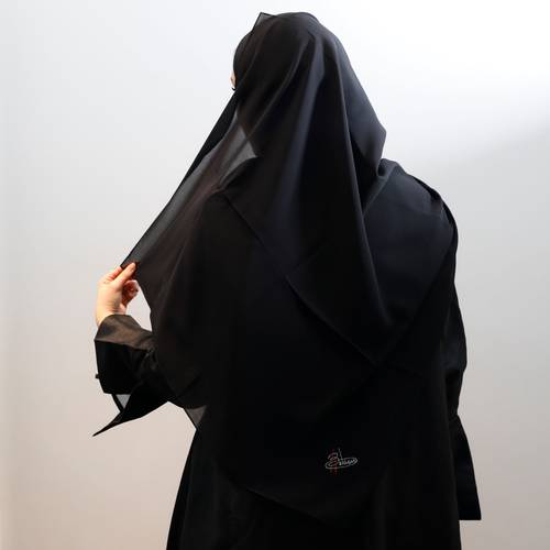 طرحة سادة خامة بريسيم