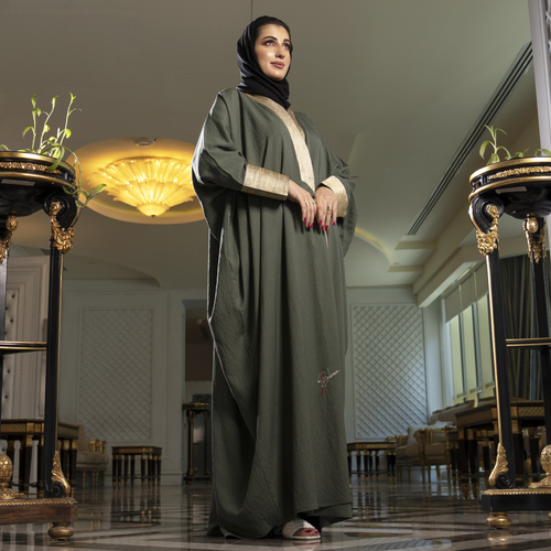 عباية فراشة ستايل بشت buk128