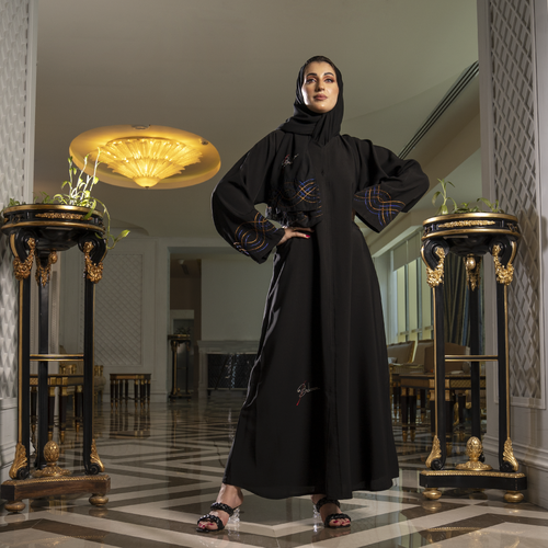 عباية كتف مطرزة buk133