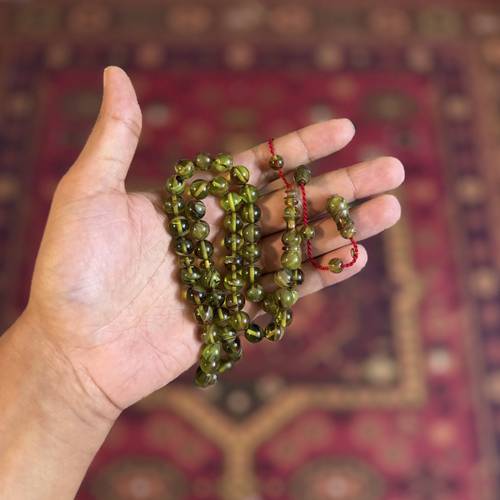 بكلايت أخضر بعرق أحمر تمليكة