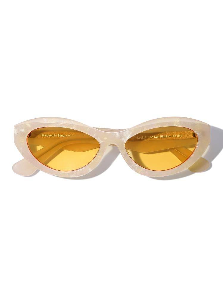 Meyellow
