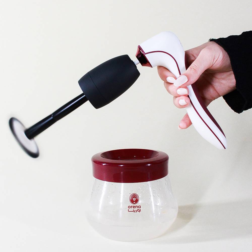 Orena Clean makeup brush cleaner