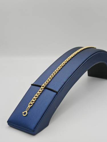 سوارة ذهب عيار 18