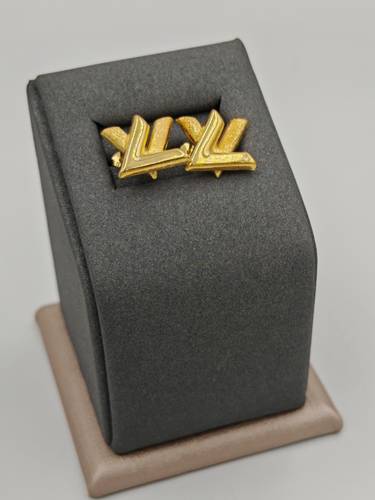 حلق ذهب عيار 18