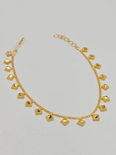 Yasmena Bracelet 21K Gold