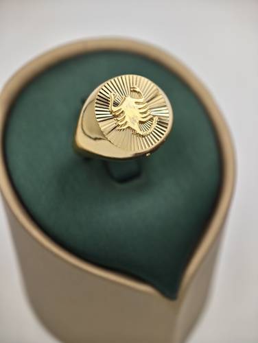 Scorpion Ring 18k gold