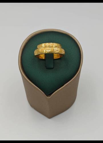 Wedding ring 18k