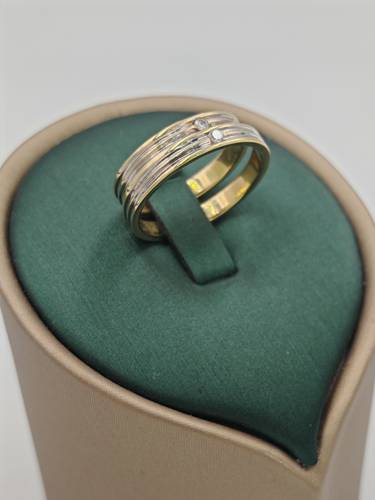 Diamond Wedding Ring 18k Gold