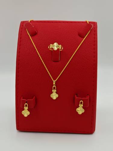 Flower Set 21K Gold