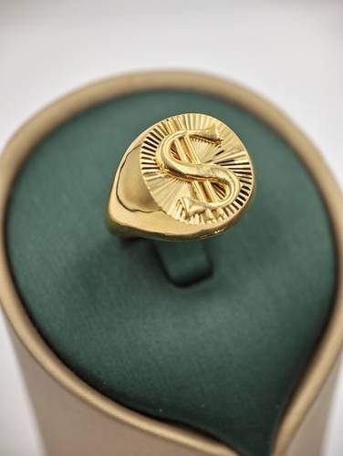 Dollar Ring 18k gold