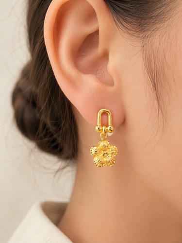 Earring 18k gold