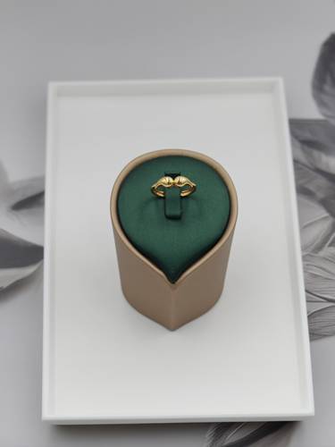 Bootega Ring 21K Gold
