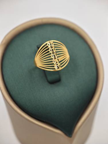 Ring 18k gold