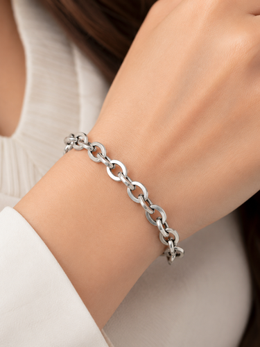 اسوارة ذهب ابيض عيار 18