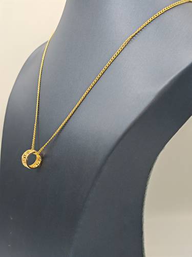 Chain &. Pendent 18K