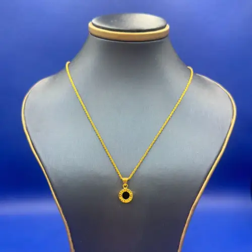  Chain & Pendant 18K
