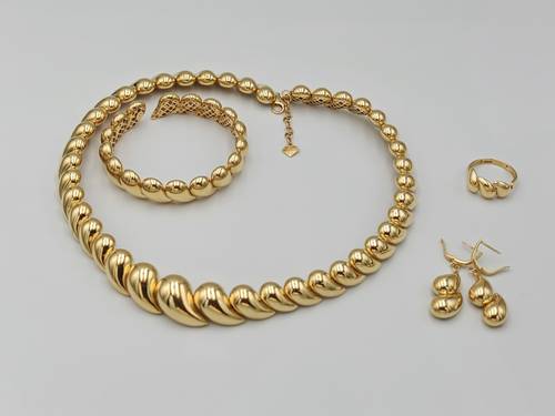 Drop Shape Full Set 18K Gold