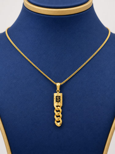 عقد ذهب عيار 18