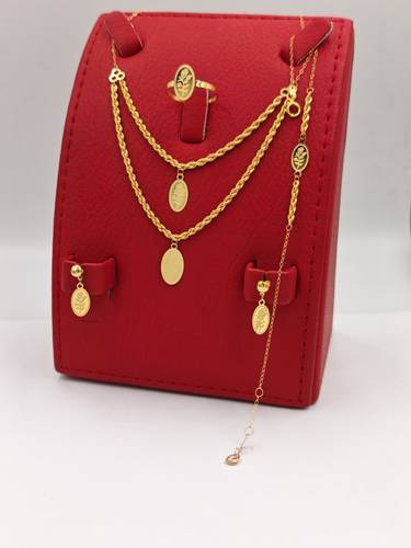 طقم ذهب عيار 21