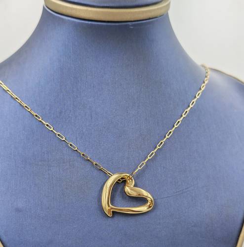 Heart Necklace 18k gold