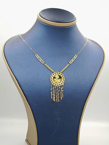 عقد ذهب عيار 21