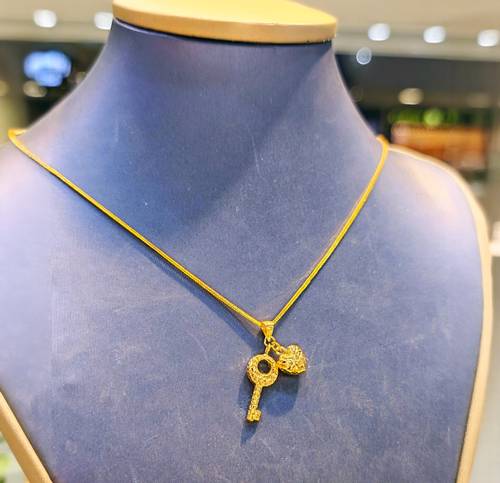 Necklace 18k gold