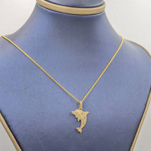 Dolphin Necklace 18k gold
