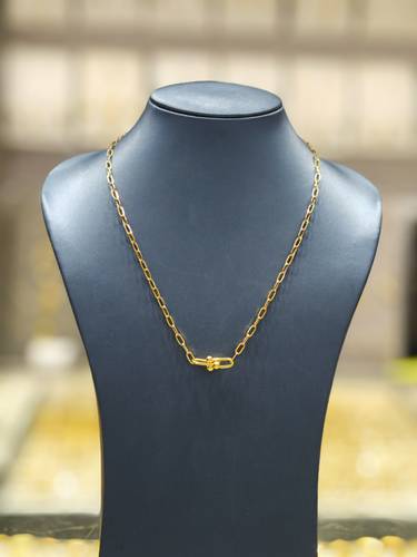 عقد ذهب عيار 21