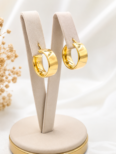 Earring 18k gold