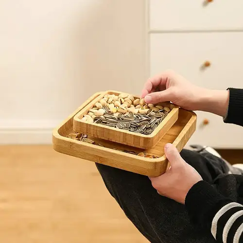 وعاء خشبي للمكسرات