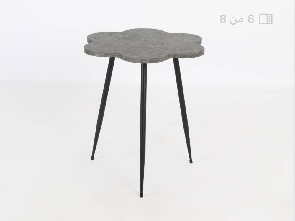 طاولة تقديم