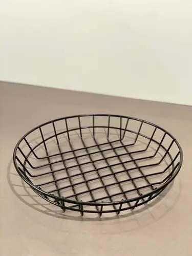 سلة مخبوزات