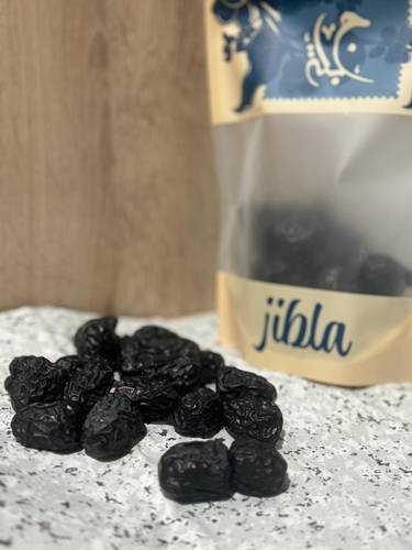 عجوة المدينة
