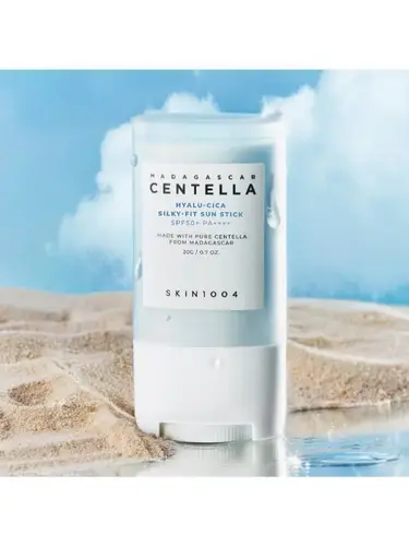 واقي شمس ستيك مدغشقر سنتيلا بحمض الهيالورونيك SPF50+ PA++++ من سكين 1004 - 20 جرام