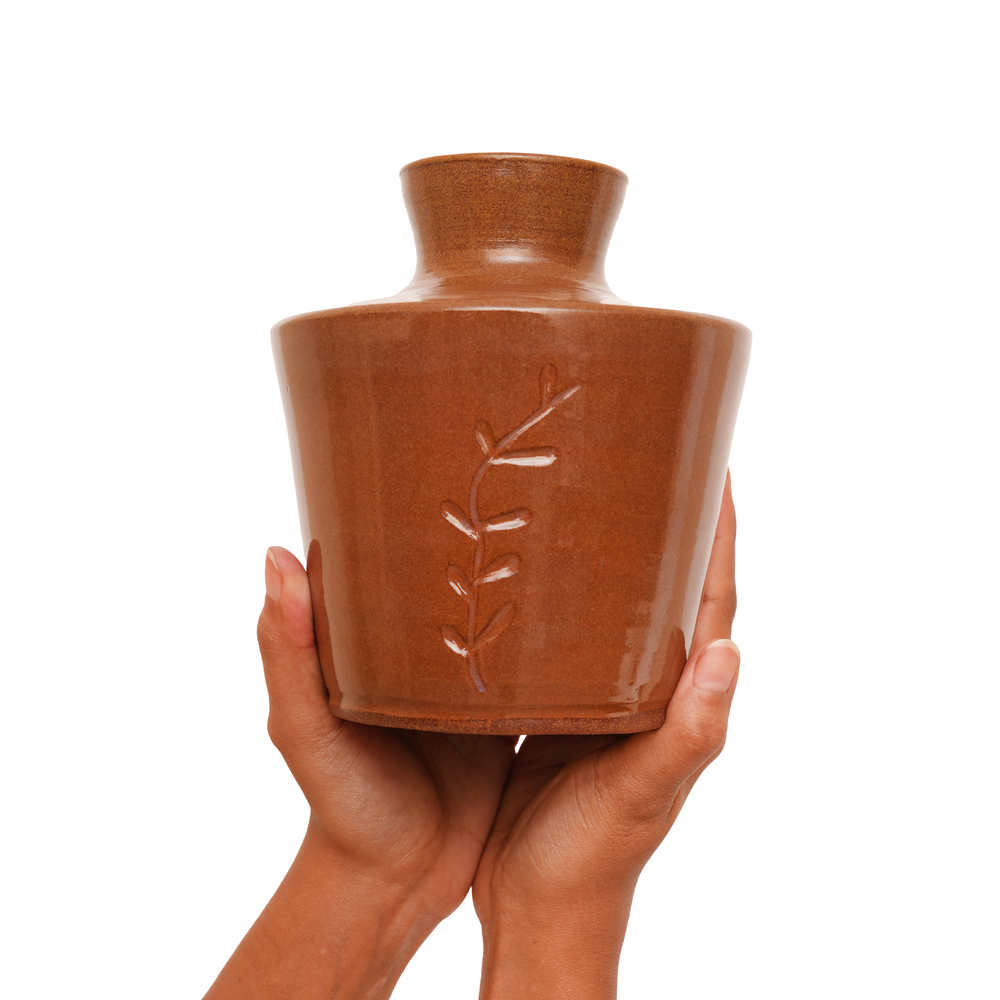 Peregrina Vase - Made of Teracotta Clay