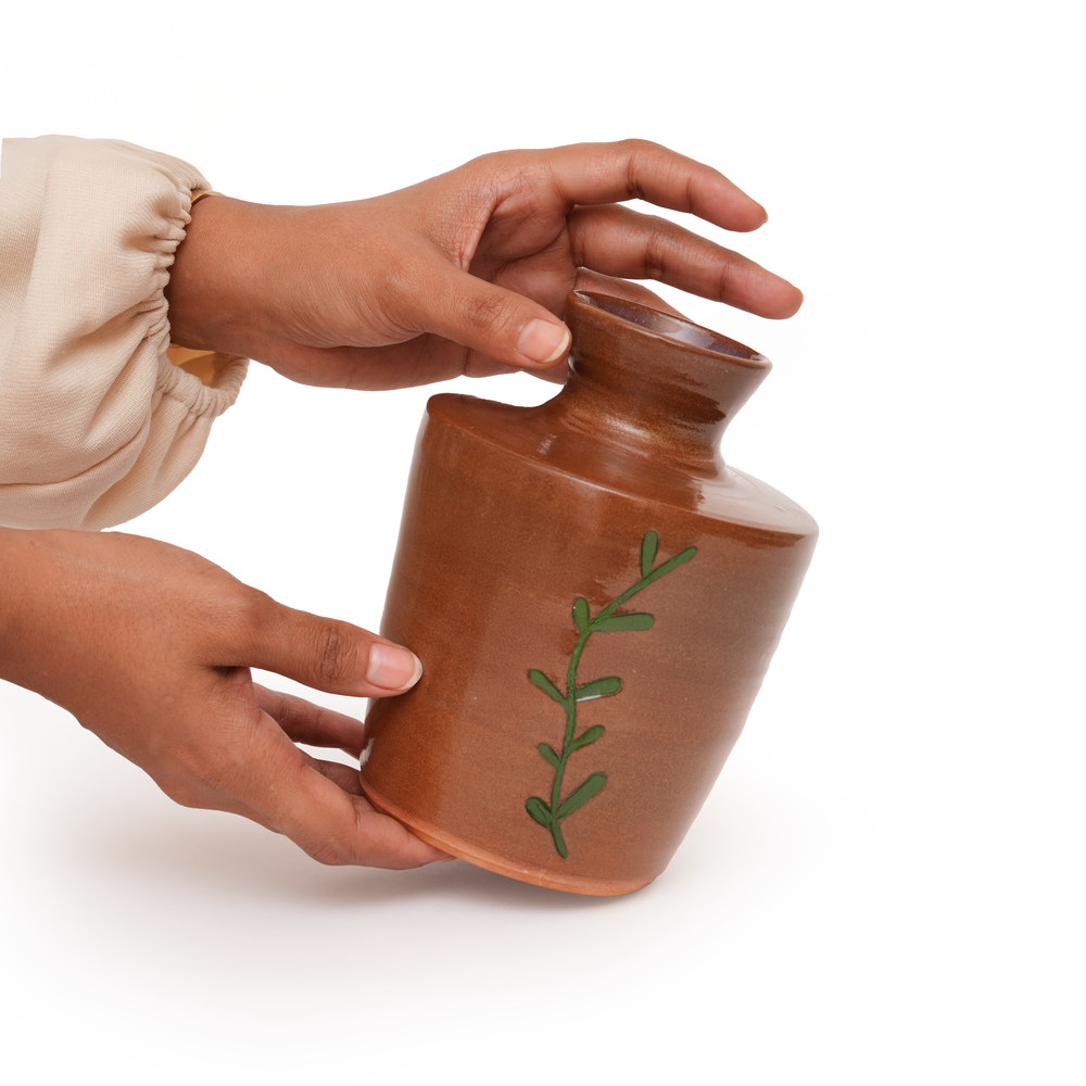 Peregrina Vase - Made of Teracotta Clay with Green Motif