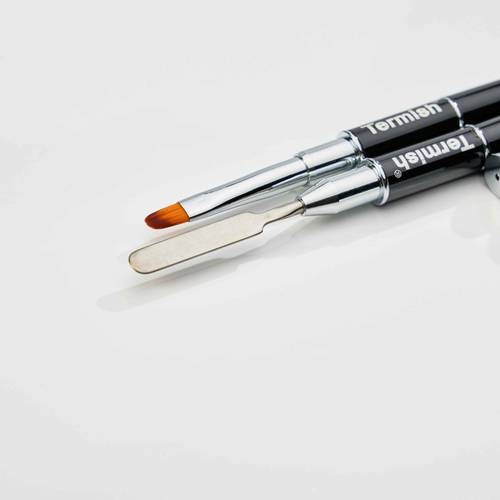 Black / oval brush No.6
