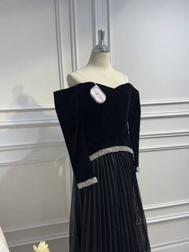 فستان بخامتي الجوخ والجازار - 3XL