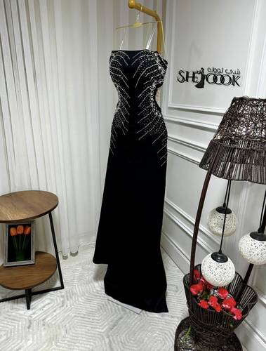 فستان يقطر تطريز صدر - 3XL