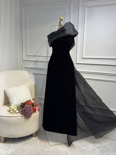 فستان بخامة المخمل بشال اورجنزا - 3XL