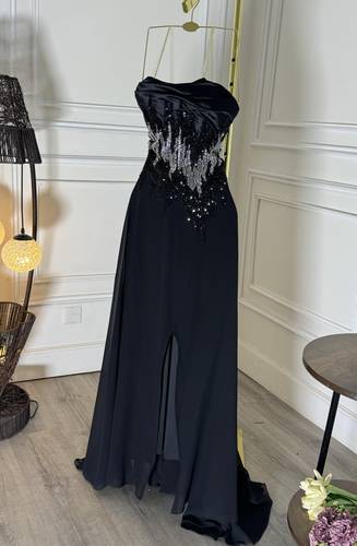 فستان سهره بتطريز خصر كرستال يبرق - 3XL