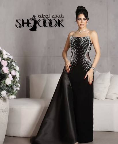 فستان يقطر تطريز صدر - 3XL