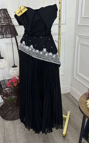 فستان سهره انيق مطرز يدوي - 3XL