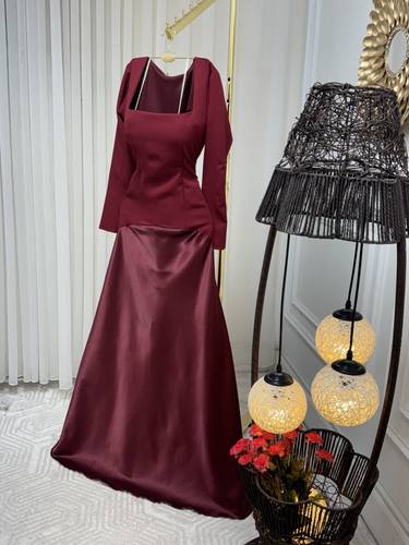 فستان البرقندي بخامة الباربي والتفته - 3XL