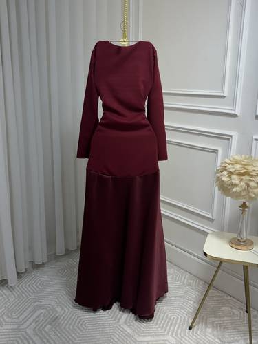 فستان البرقندي بخامة الباربي والتفته - 3XL
