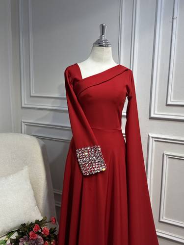 فستان شهد بخامة الباربي بكم مطرز كرستال - 3XL